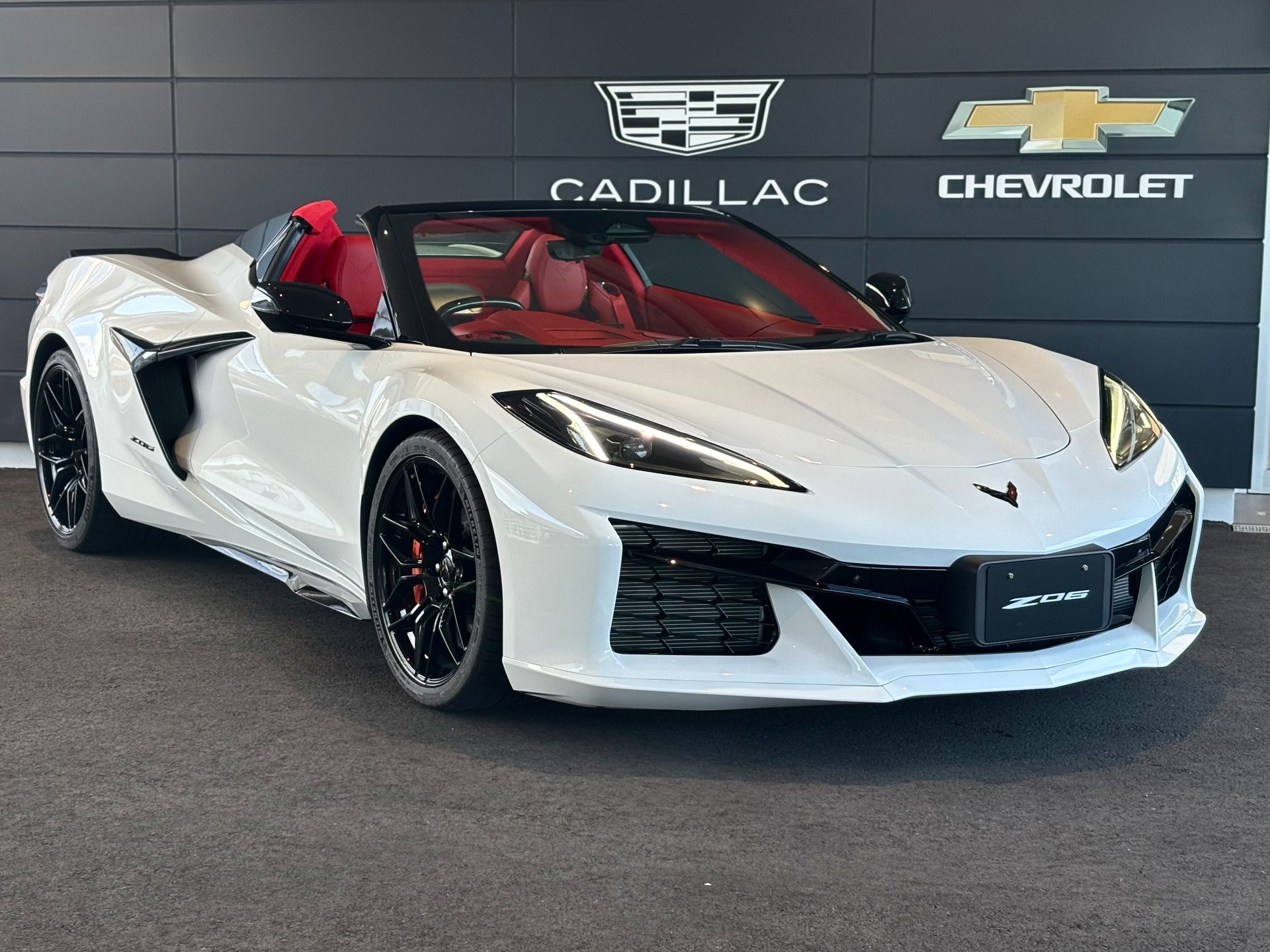 シン・試乗車 ≫シボレーコルベット Z06 コンバーチブル登場！【ご試乗